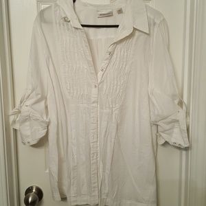 Button down pleated tee